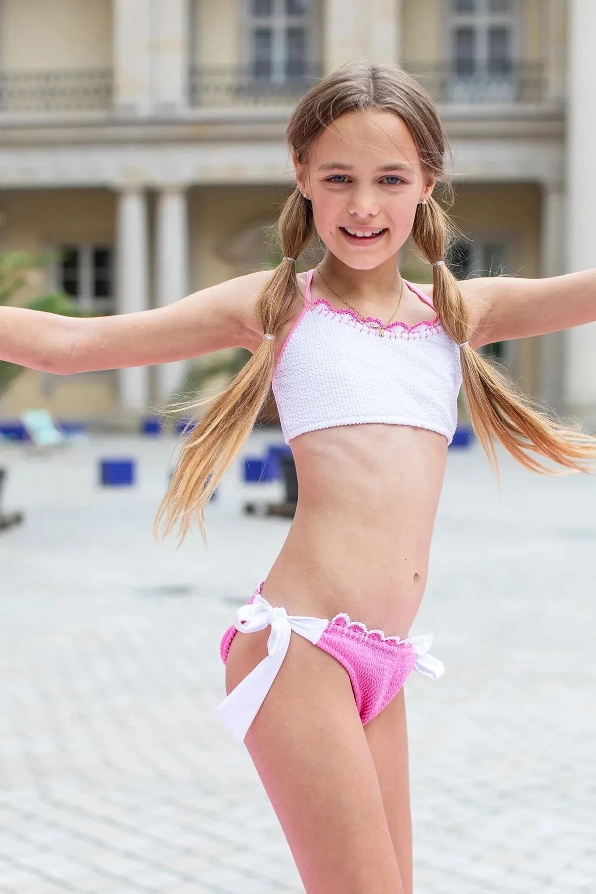 Girls Kinsley Bikini in Pink