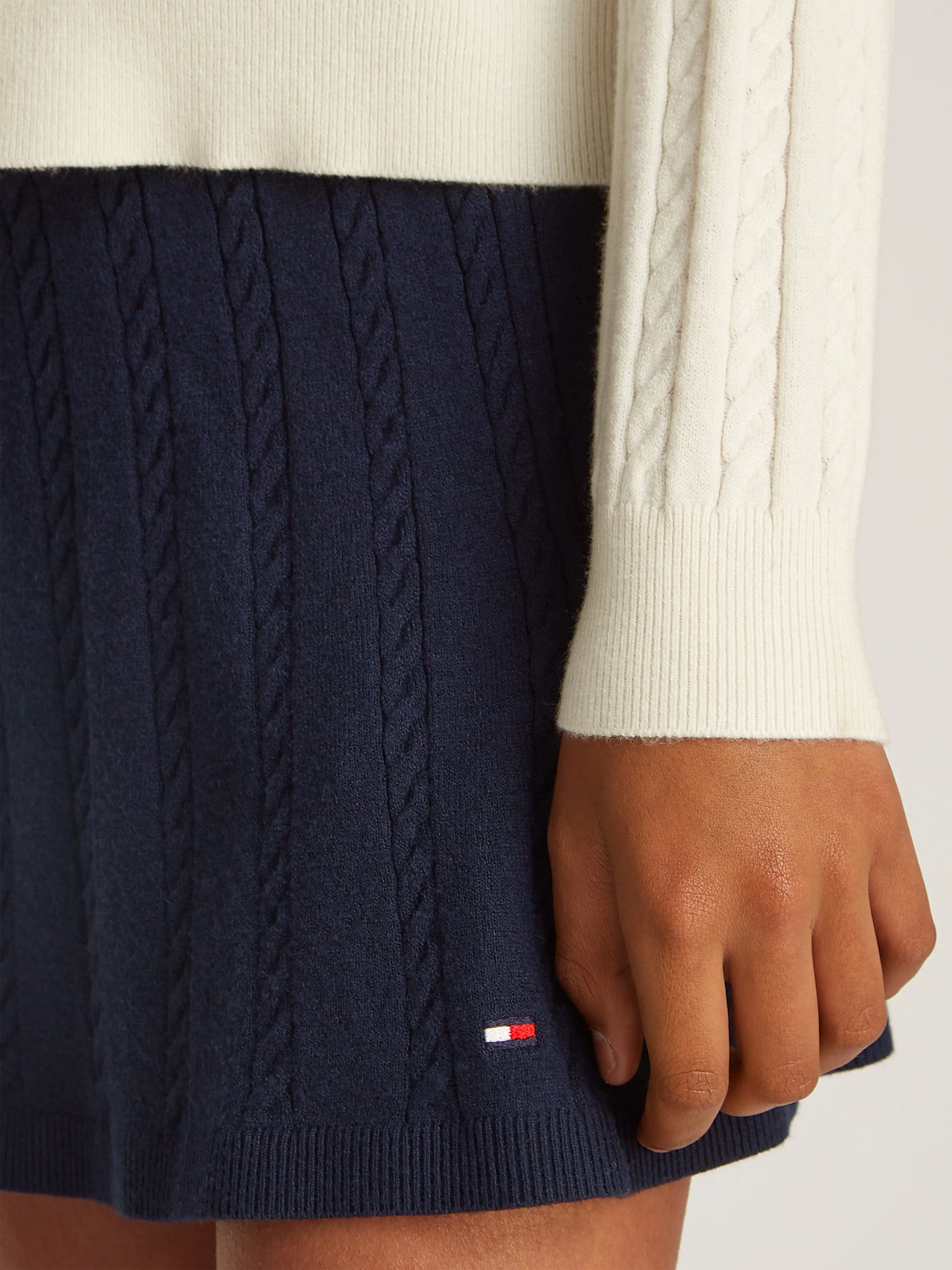 Girls Mini Cable Knit Skirt in Navy