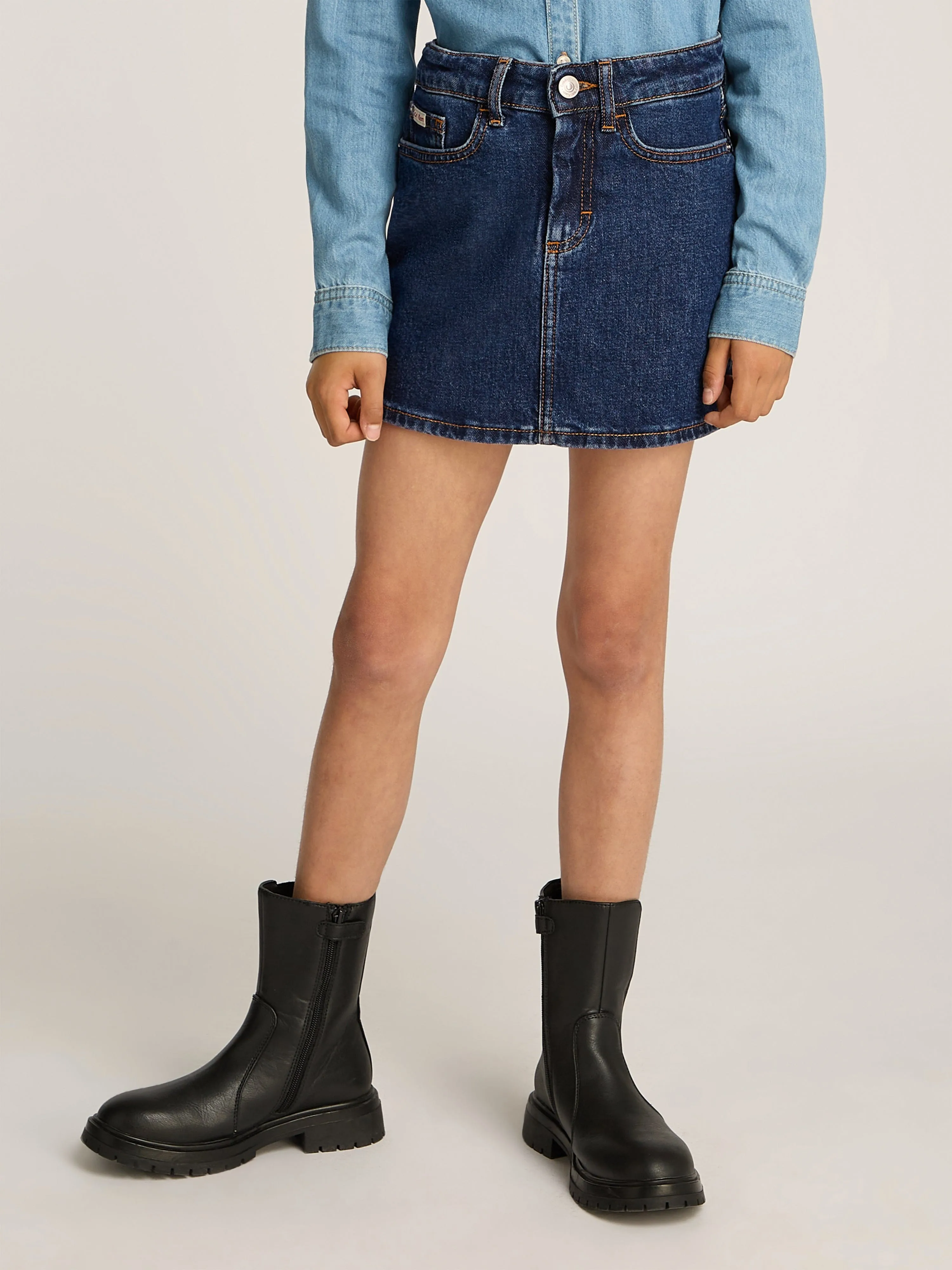 Girls Rinse Denim Mini Skirt in Blue