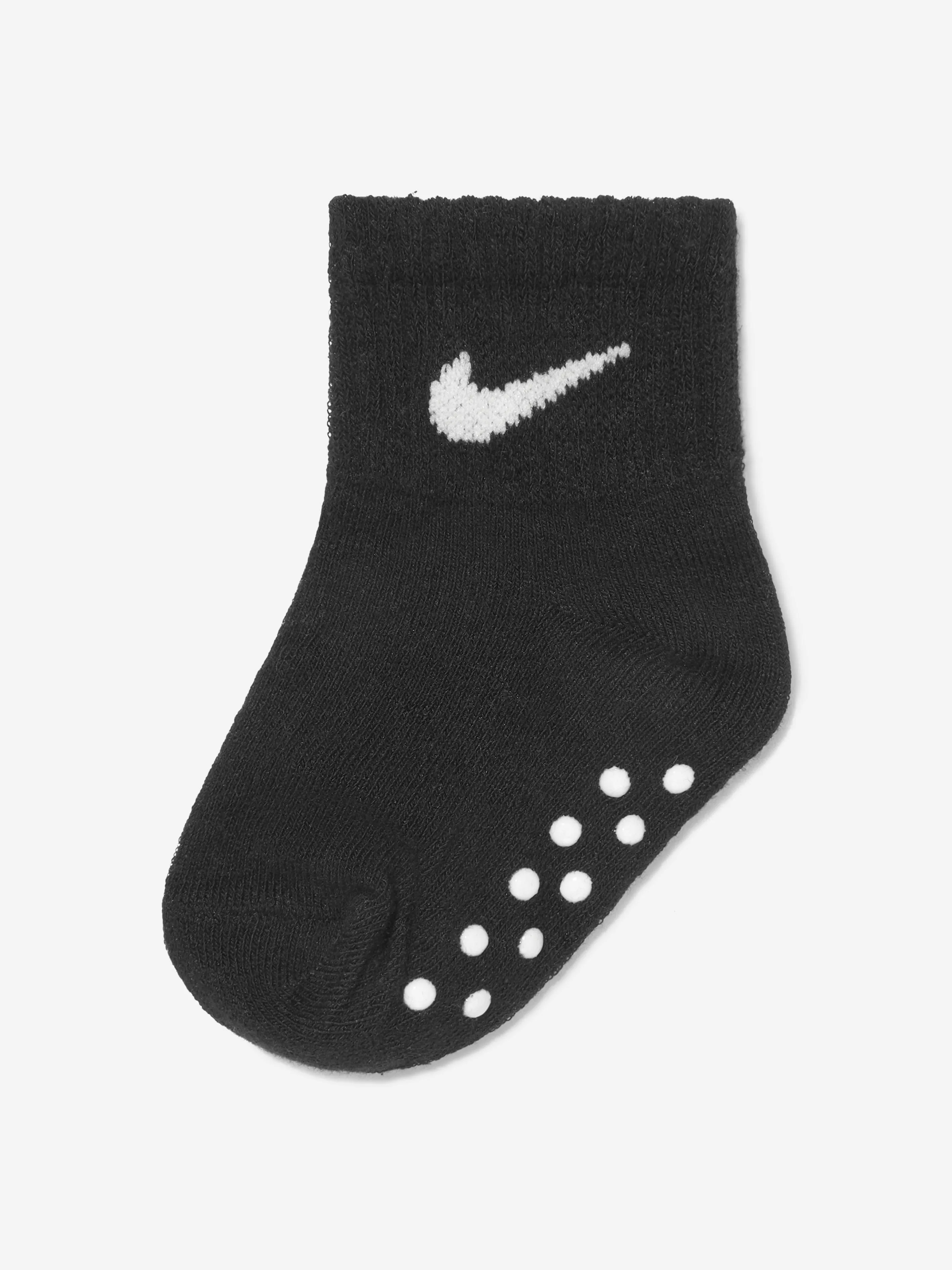 Kids Core Swoosh Gripper Socks Set in Black