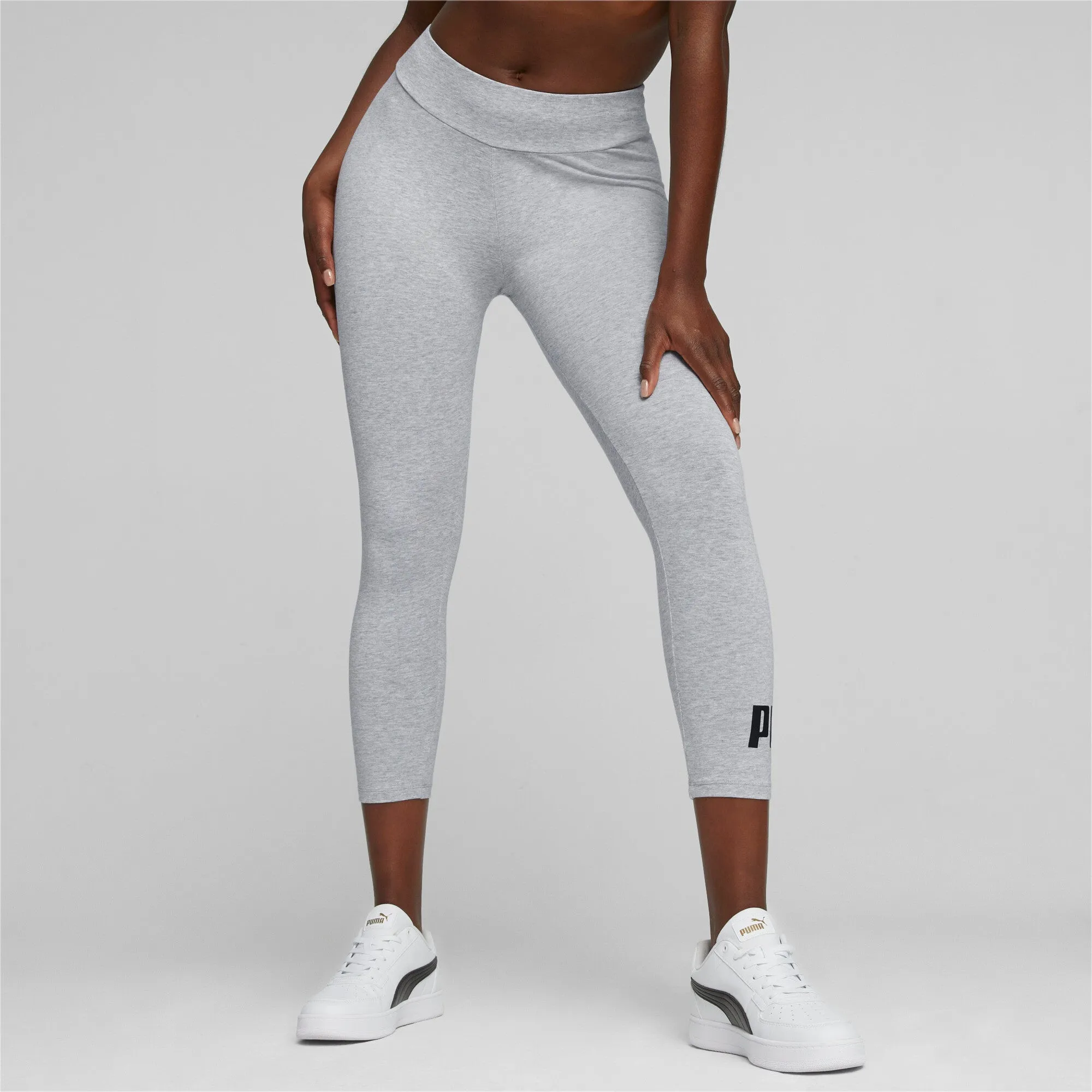 PUMA Women's Essentials 3/4 Logo Leggings