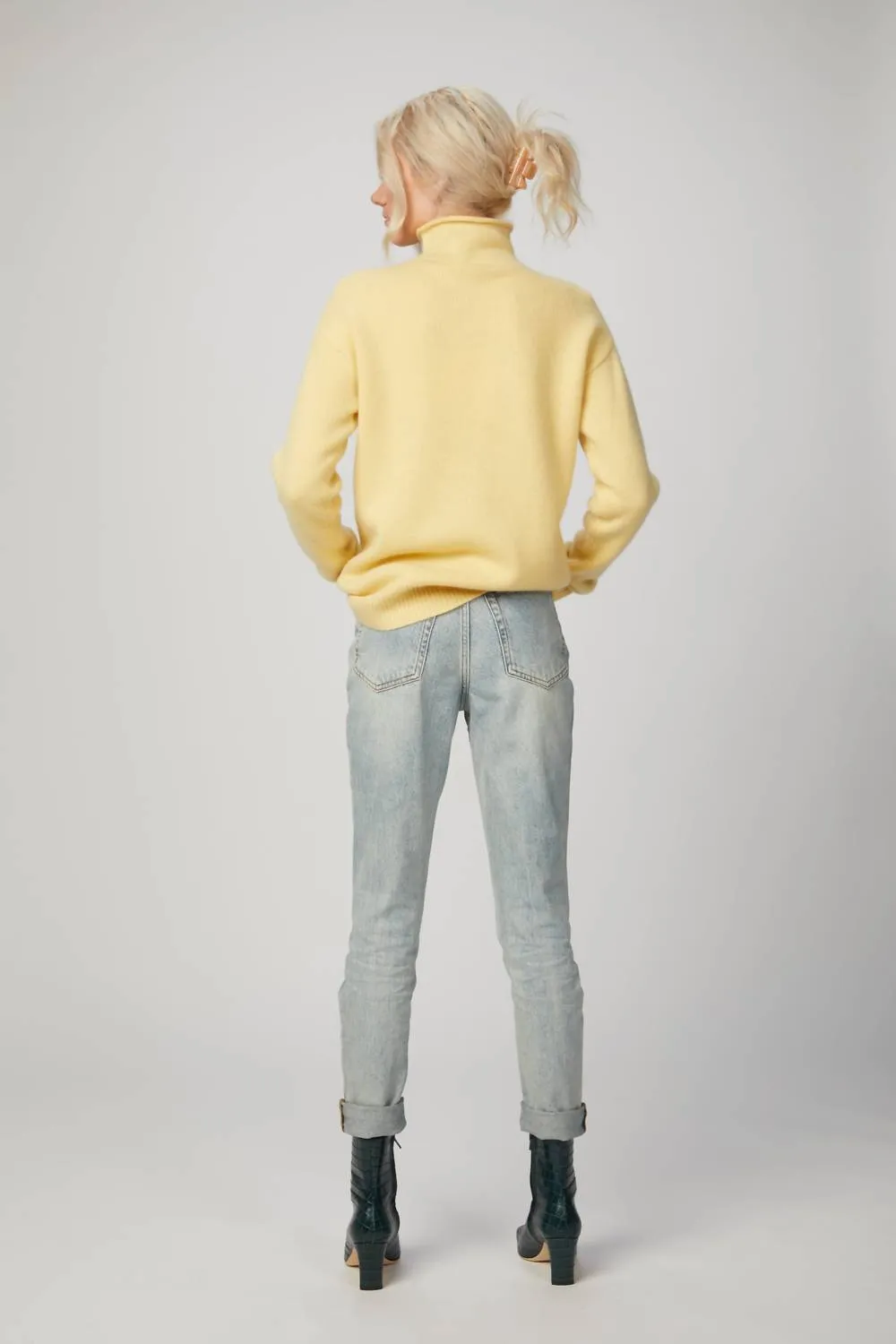 Pure Cashmere Sweater In Margarine