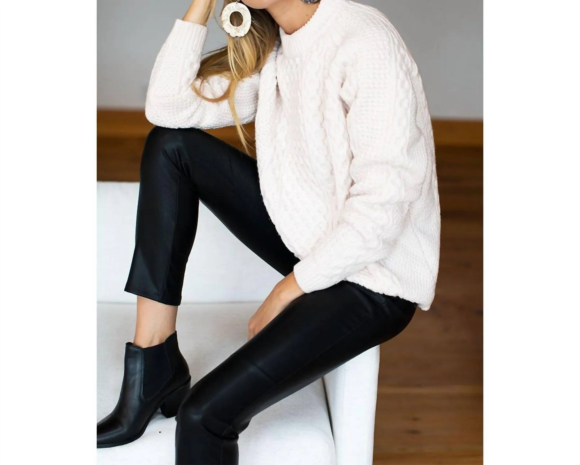 Vegan Leather Leggings In Black