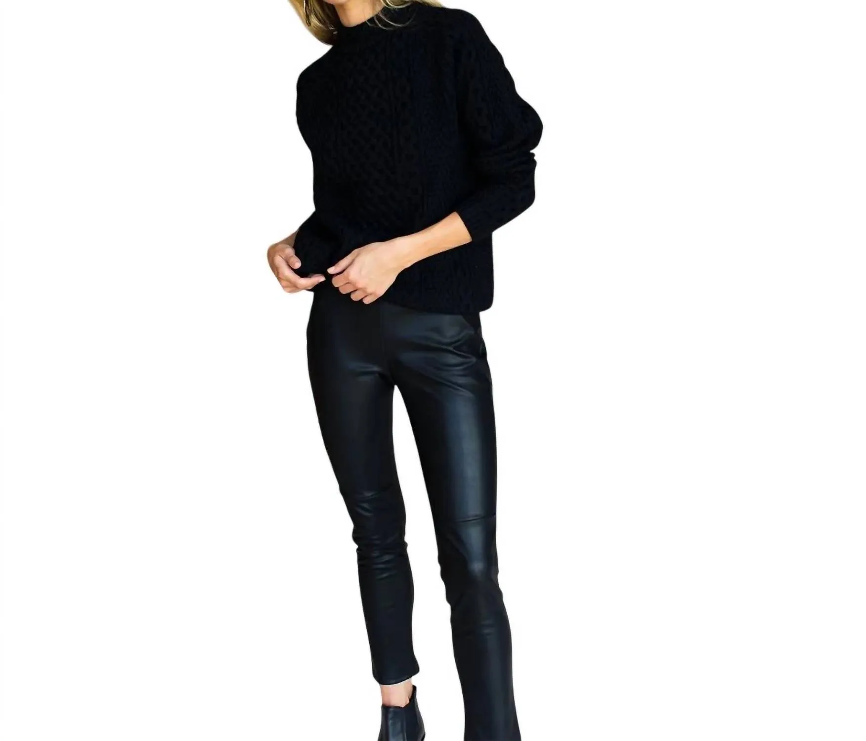 Vegan Leather Leggings In Black